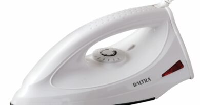 Dry Iron: Your Simple and Reliable Wrinkle-Removal Companion